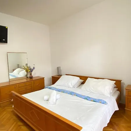 Appartamento Apartman Jolic *